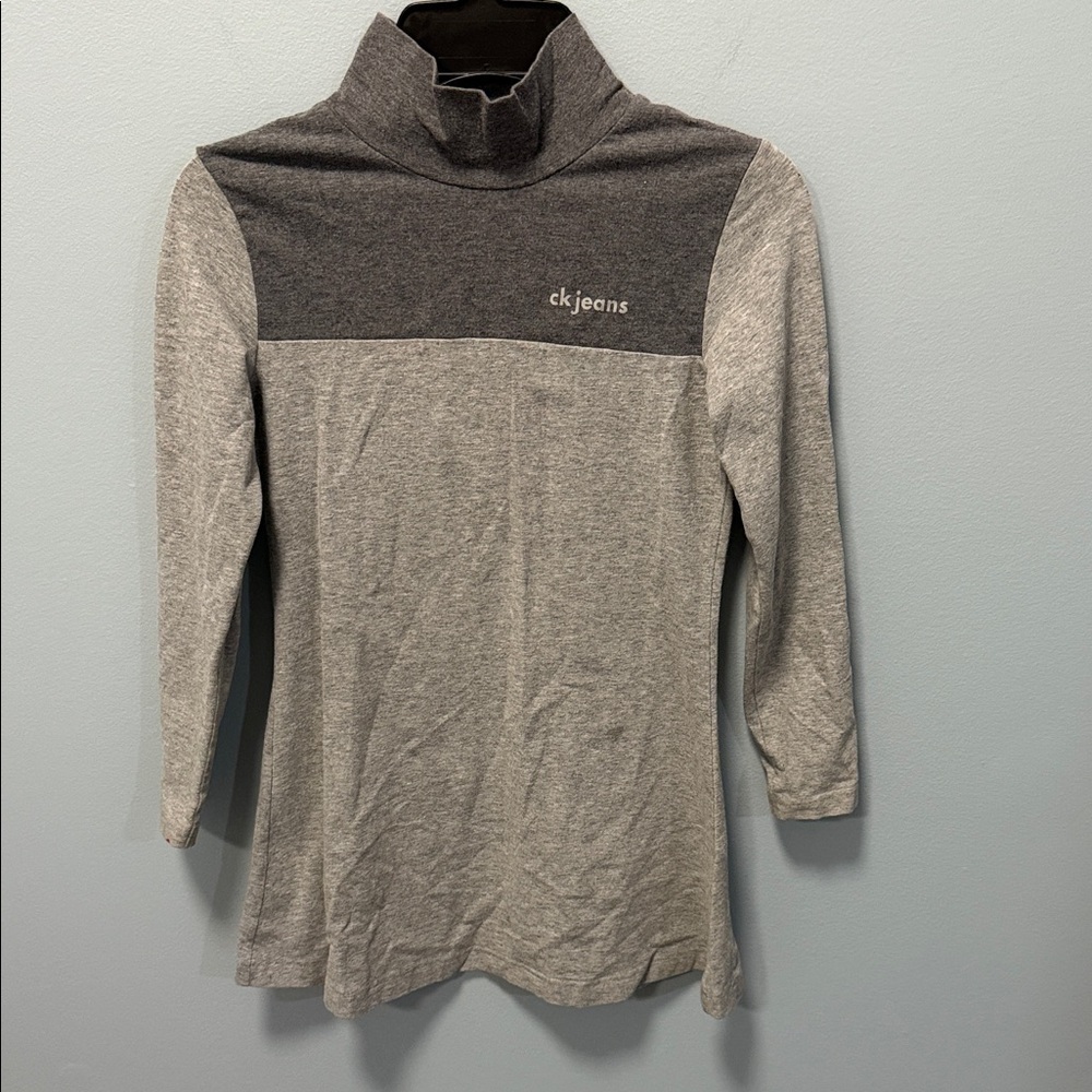 Calvin Klein Jeans Kids Two-Tone Gray Long Sleeve Top